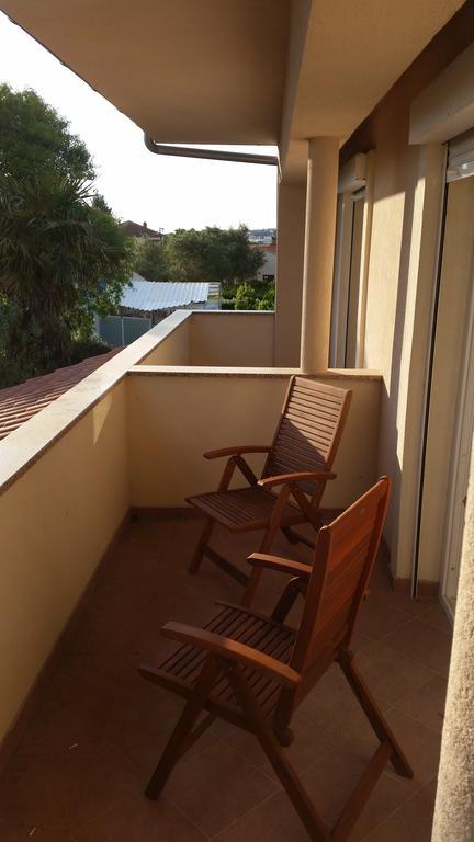 Apartment Emi Sukošan Exterior foto